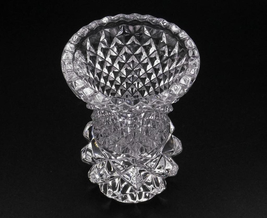 Böhmisches Glas Mini-Vase "Kreuz"