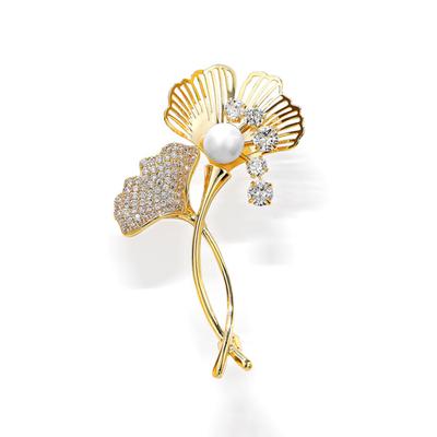 Ginkgo Biloba Brooch High-End Women'S Exquisite Corsage Tide High-End Pin Light Luxury Niche Accessories