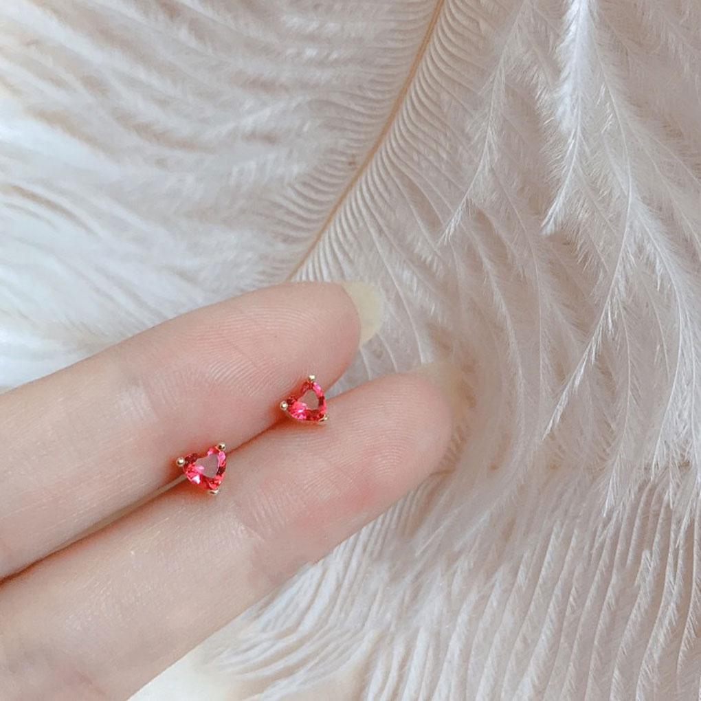 Woman S Studs Earring Fashionable And Elegant Lightweight Eye-catching Metal Earring For Woman