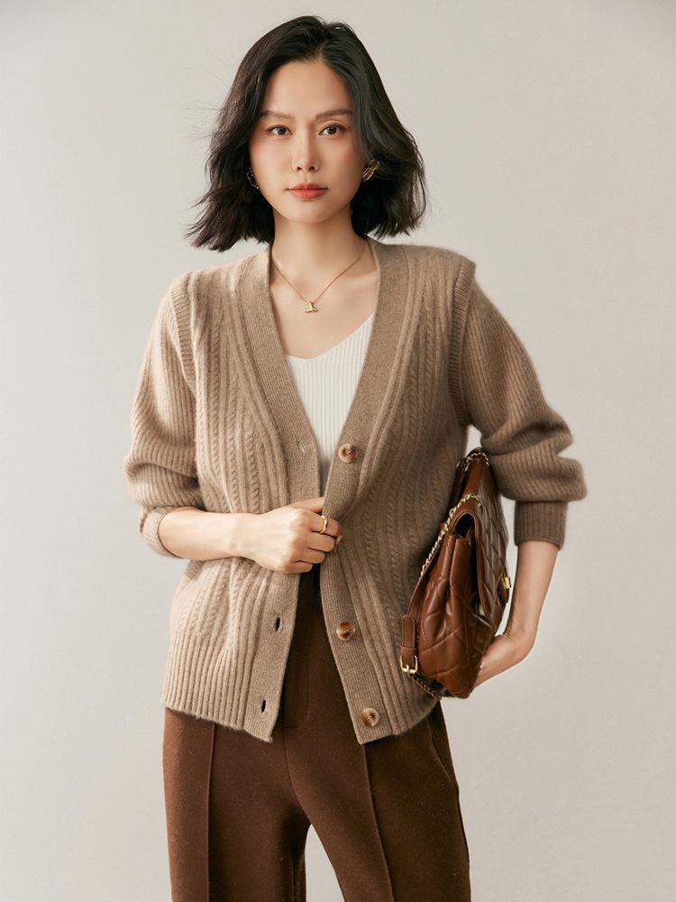 Women's V-Neck Cashmere Cardigan - 2025 Fall/Winter: Ribbed, Gentle, Slimming, Loose-Fit Short Jacket