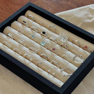 Xiaohongshu S925 Sterlingsilber Damen Luxusring - Nischendesign, Nicht verblassender Zeigefinger-Modeschmuck.