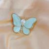 Fashionable Butterfly Shell Pearl Brooch, Anti-exposure Pin for Women, Metal Button To Fix Clothes, Wedding Party Gift