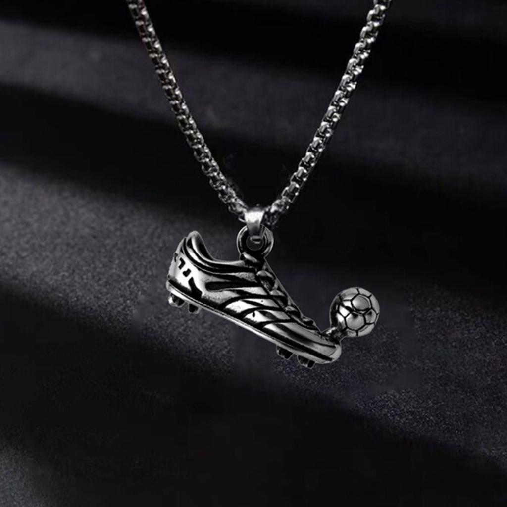 Punk Style Sports Shoes for Men with Chain Pendant Necklace and Clothing Accessory