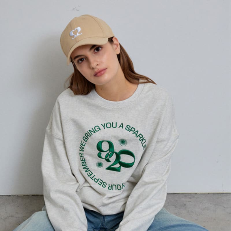 SEPTEMBER Twentieth Logo Ball cap_Beige