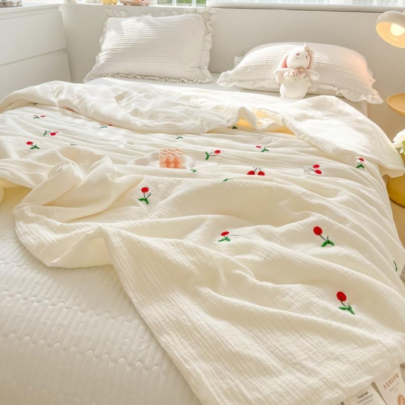 New Class A Small Fresh Double-Layer Wrinkled Yarn Washed Cotton Summer Quilt Summer Cool Quilt Air Conditioner Quilt