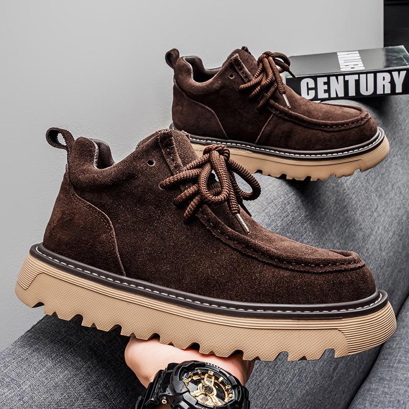 Autumn Men's Luxury Suede Leather Casual Shoes Classic Retro Outdoor Sports Leisure Shoes British Low-top Loafers Soft Men Boots