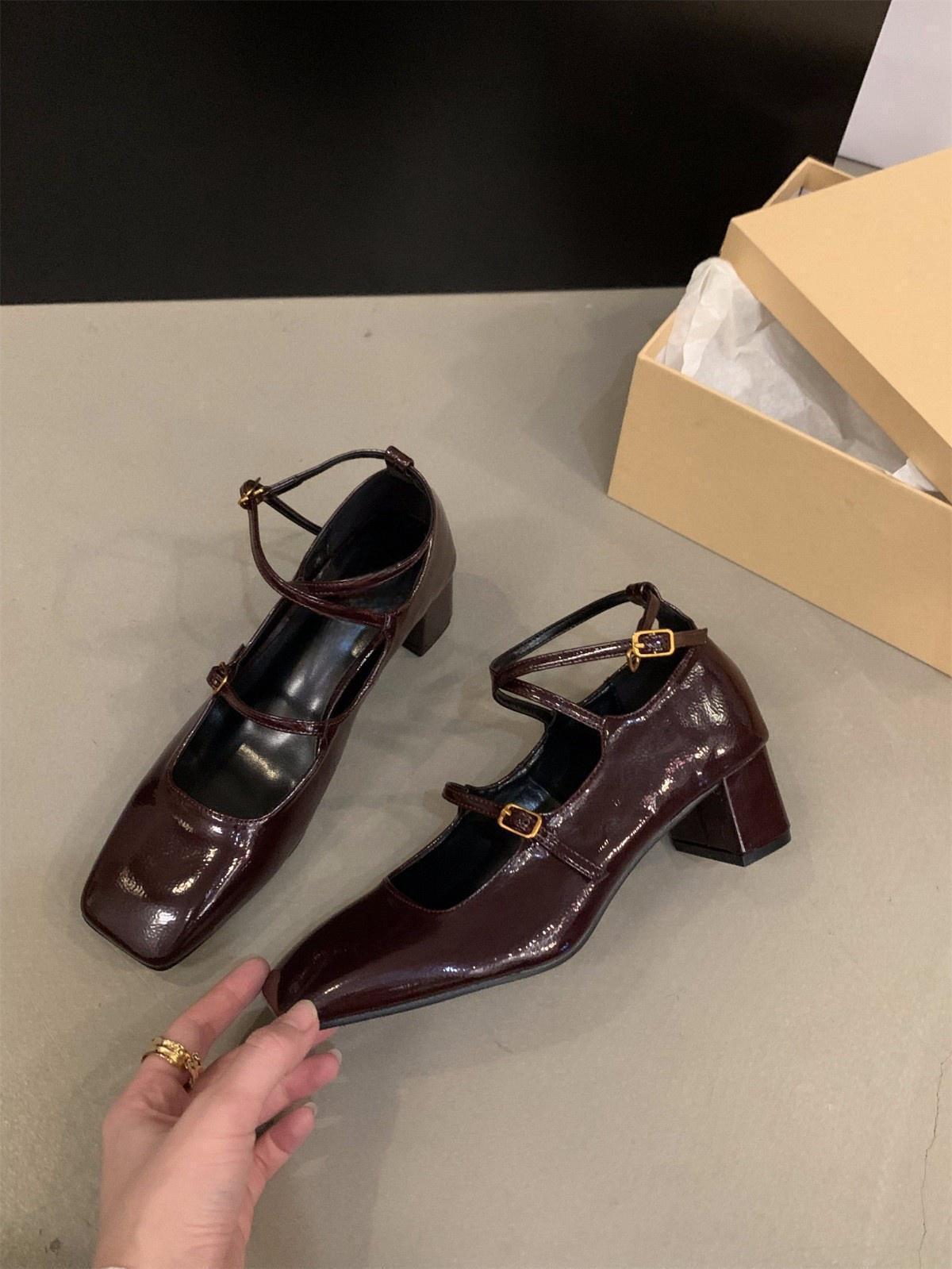 

Туфли Мэри Джейн на толстом каблуке с черным квадратным носком, женская обувь 2024, новые весенне-осенние зимние темпераментные туфли на высоком каблуке, вечерние туфли 39 темно-коричневого