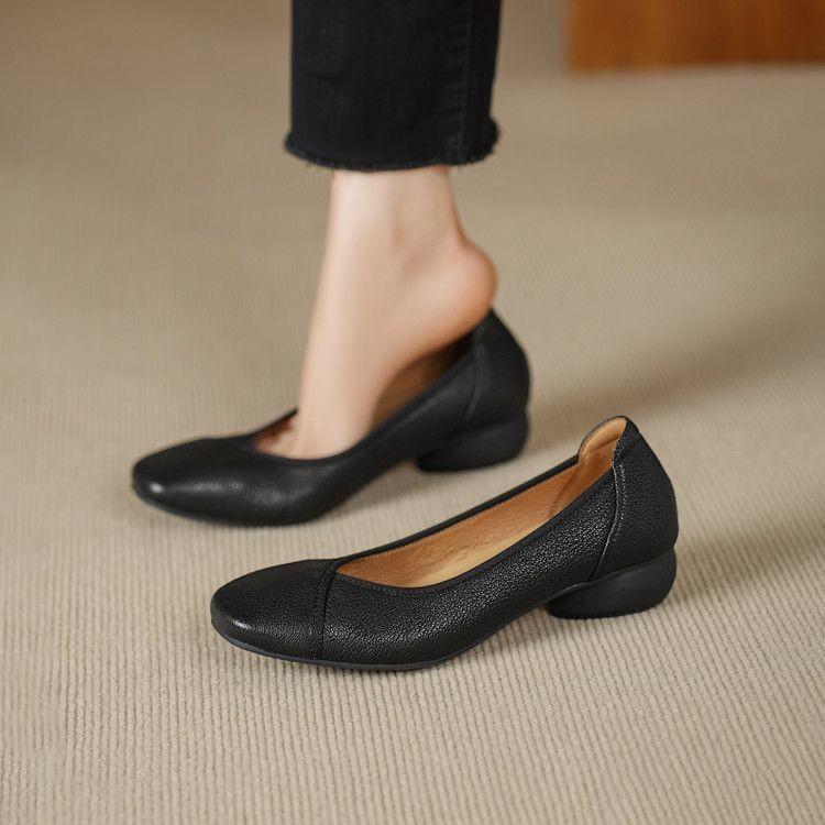 French soft leather light mouth single shoes women's low thick heel ladyshoes soft sole comfortable versatile small leather shoes middle age