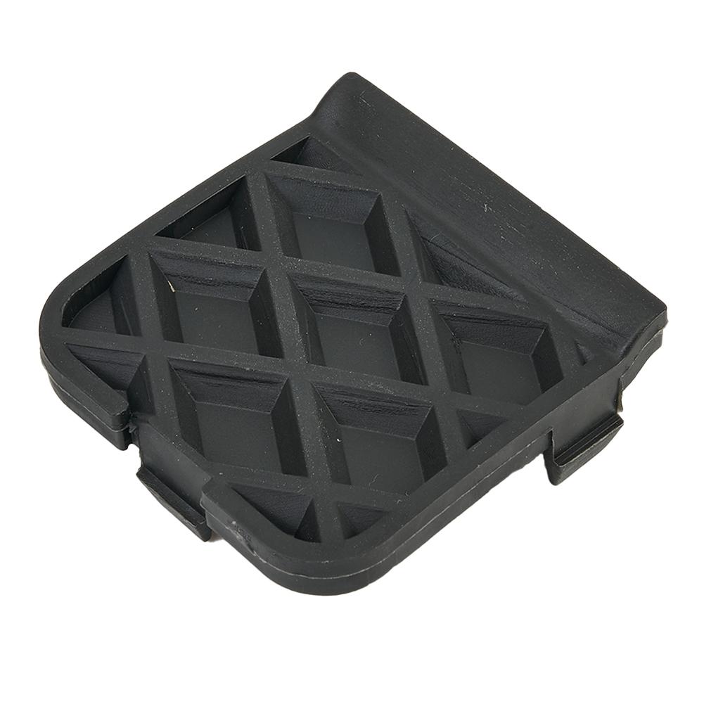 Rear Bumper Tow Hook Cover Eye Cap  For Ford Focus MK3 Hatchback 2011-2016 Trailer Cover 1705332 BM51A17K922AB Auto Accessories