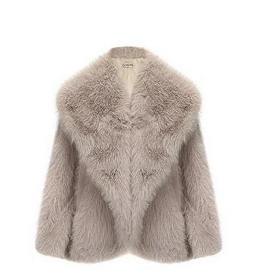 Women's Eco-Friendly Faux Fox Fur Lapel Coat - Short, Loose Fit for Winter 2025.