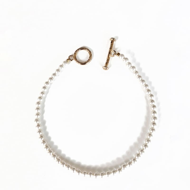 

Eliz by Lizgallery Freshwater Seed Pearl Bracelet white