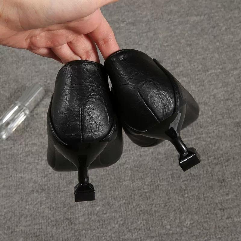 Pantofi cu toc înalt pentru stewardese, Tocuri groase pentru femei, Versatili și sexy pentru primăvară și toamnă, Pantofi simpli, Pantofi profesionali din piele neagră de dimensiuni mici