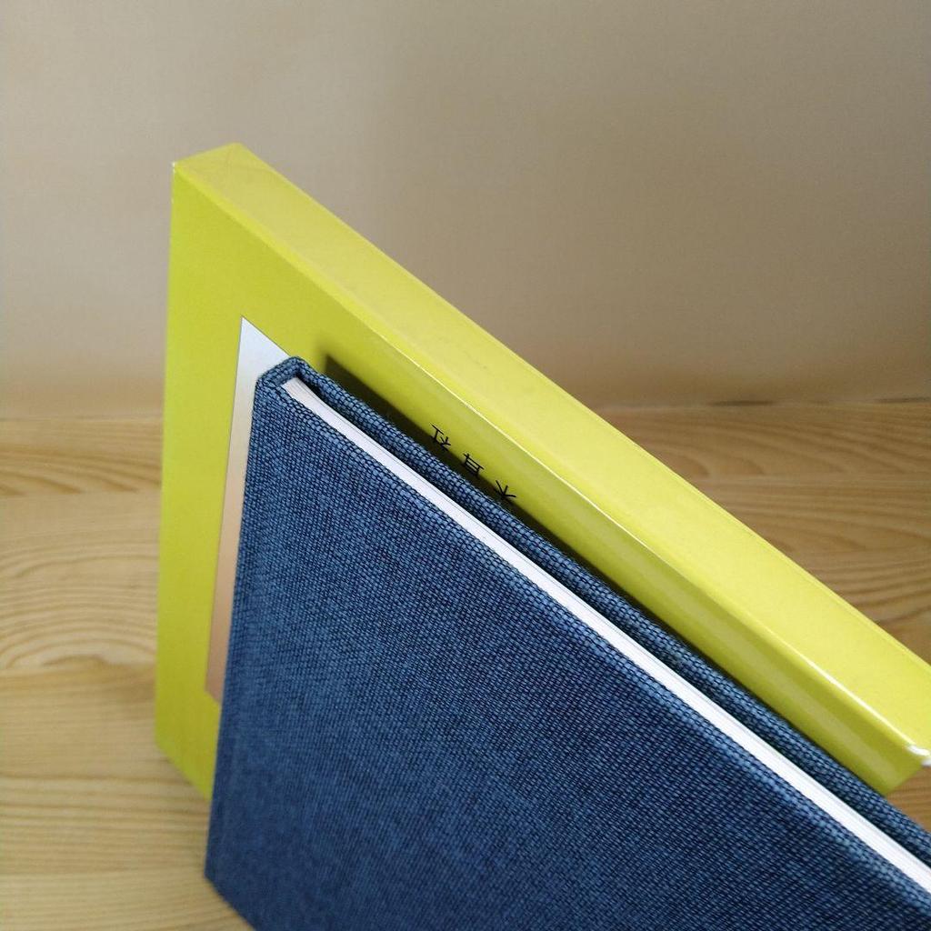 [USED] Creating Thread: Akiko Hidaka's Works