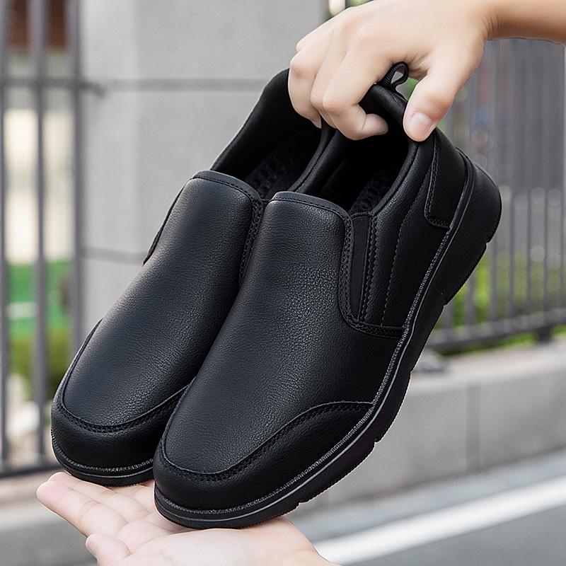 Fashion Comfortable Men's Soft Sole Loafers Versatile Casual Men's Slip-on Shoes Business Formal Leather Shoes Driving Shoes Moccasins