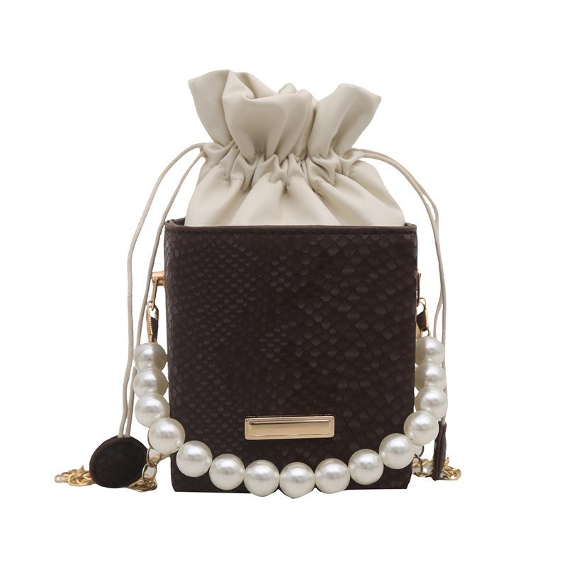 Pearl Stone Pattern Portable Square Bag 2025 New Glossy Strap Cosmetic Bag High Value Versatile Chain Bucket Bag