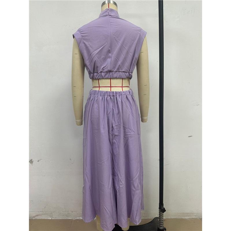 Dlouhé šaty bez pasu s stojáčkem a barvou makronek