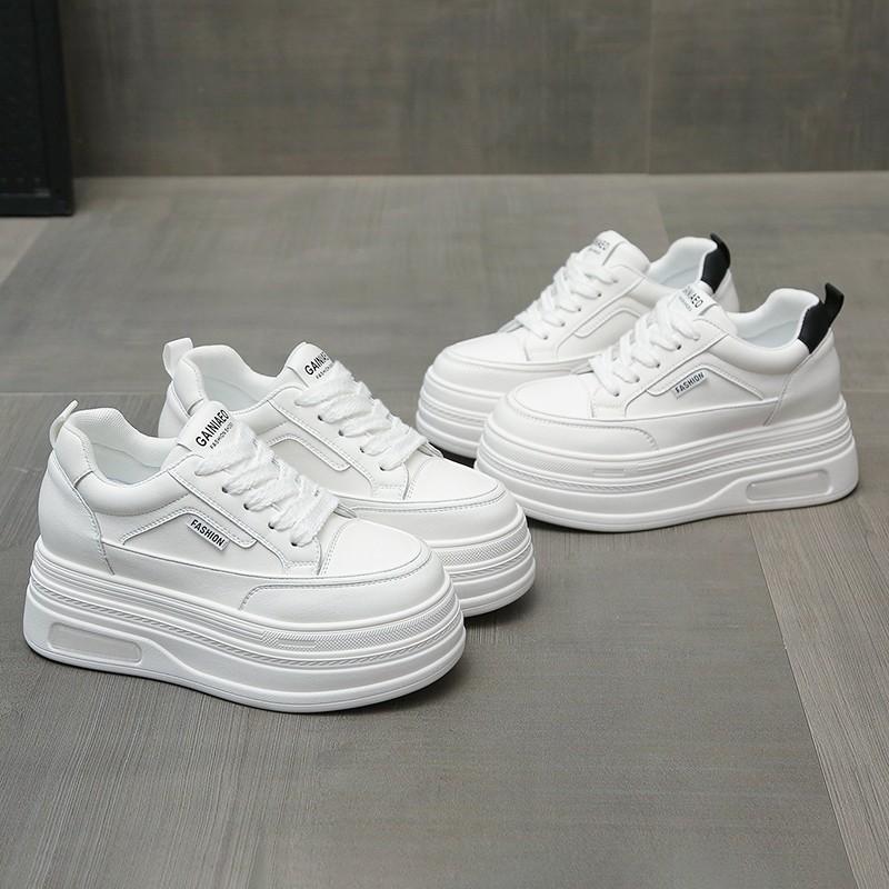 Little White Shoes Women's Shoes 2025 New Fashion Thick Sole Heightened Versatile High Sense Sports and Leisure Board Shoes Internet Celebrity Explosi