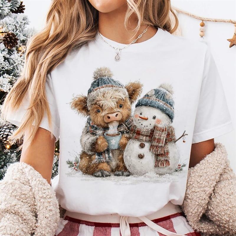 

Vintage printed highland cow snowUnisex hot drink pattern Tshirt Christmas cute clothes Oneck top casual Womens style Tshirt S