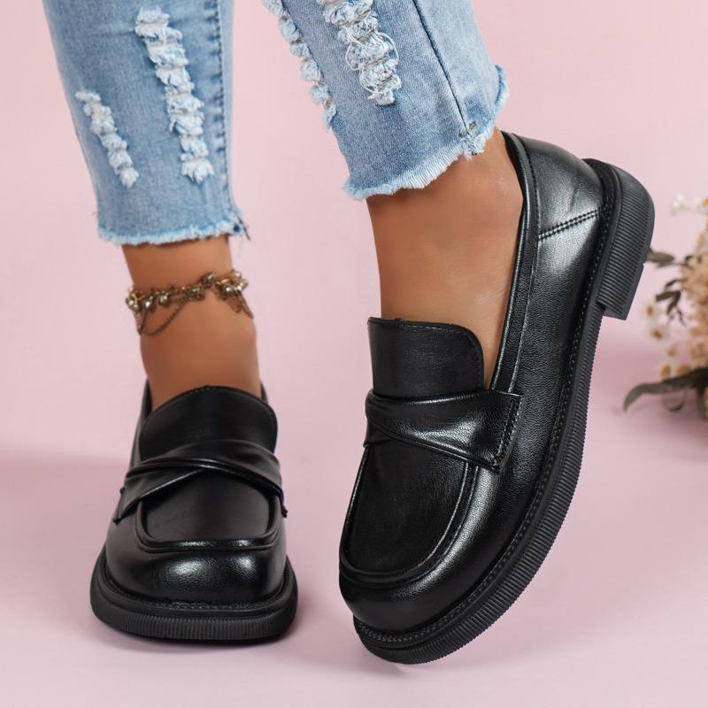 Butterfly Buckle Pu Leather Loafers Women British Style Black Low Heels Work Shoes Ladies 2025 Spring Slip On Casual Shoes 42