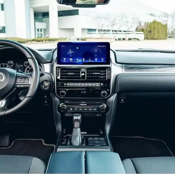 Lexus GX460/GX400 Retrofit: New Central Display with Navigation, CarPlay, and Reversing Camera.