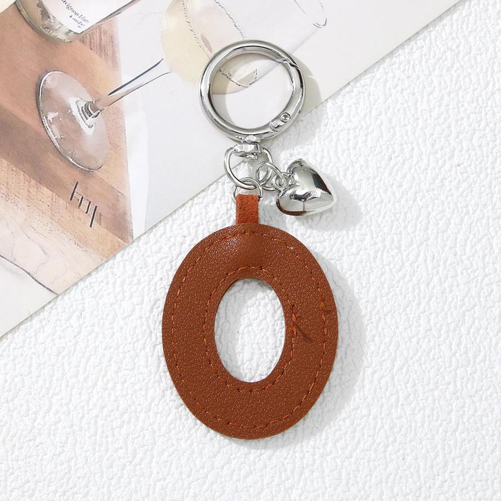 Colorful PU Leather Keychain with Peach Heart and 26 English Letter Charms