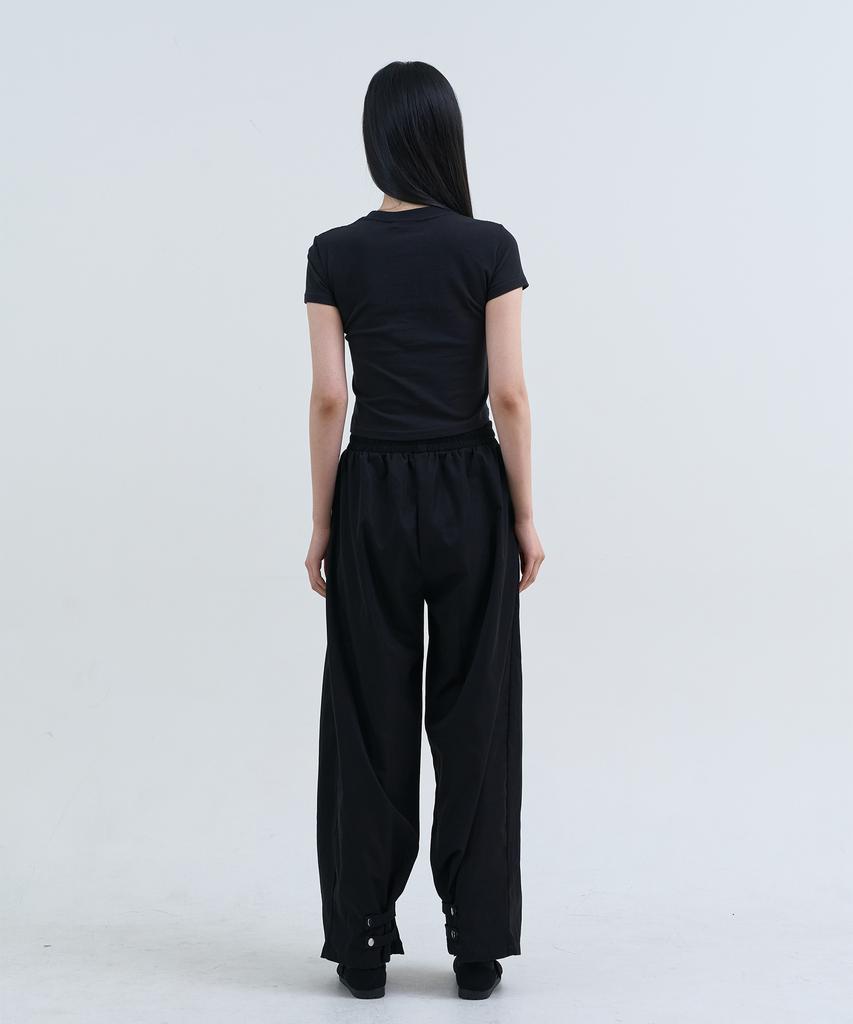 Yuseuteule Chest Pocket Short Sleeve T-Shirt (Black)