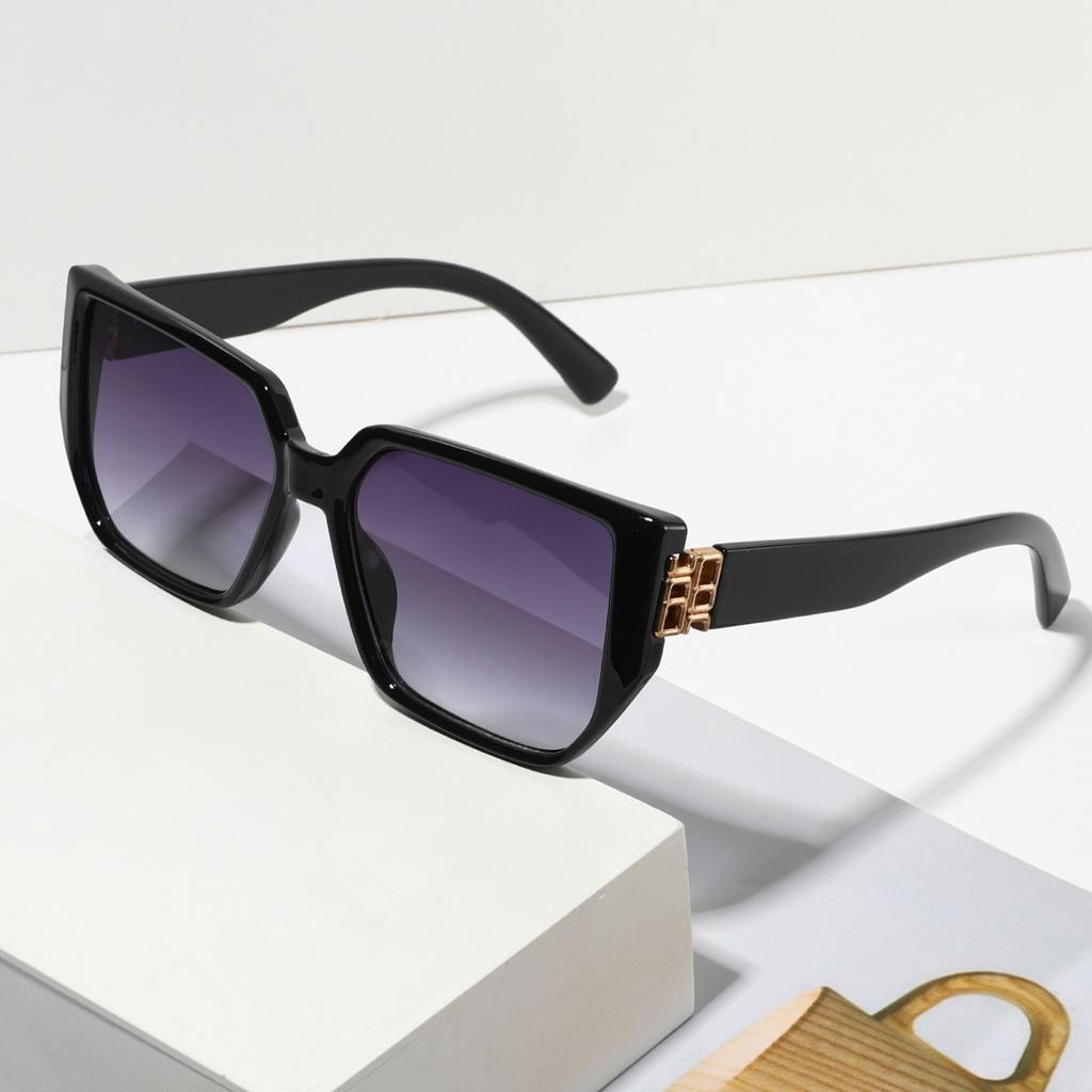 1pc European and American Retro Men's and Women's Fashionable Sunglasses Trend Versatile Summer Sun Shading and UV Protection Fr