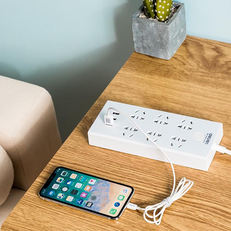 Deli 18284 Power Strip with 6 Outlets and 3 USB Ports CN plug (adapter included)