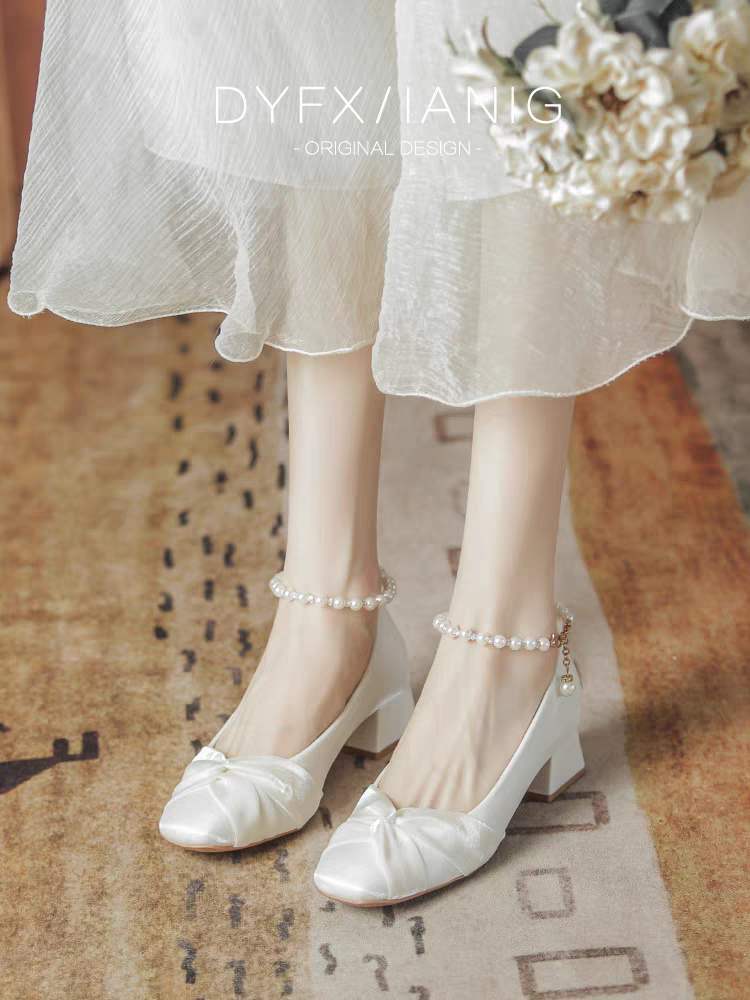 Mary Jane Single Shoes Women's 2025 New Autumn Evening Breeze Gentle Thick Heel with Cheongsam Engagement Shoes Bride Bridesmaid Shoes