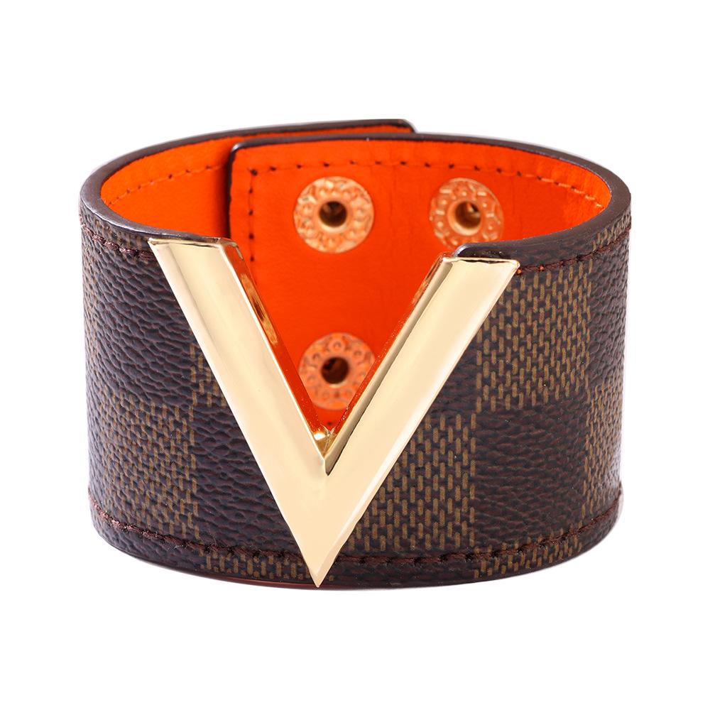 Qino PU Leather V-Chain Fashion Bangle: Stylish Couple's Bracelet