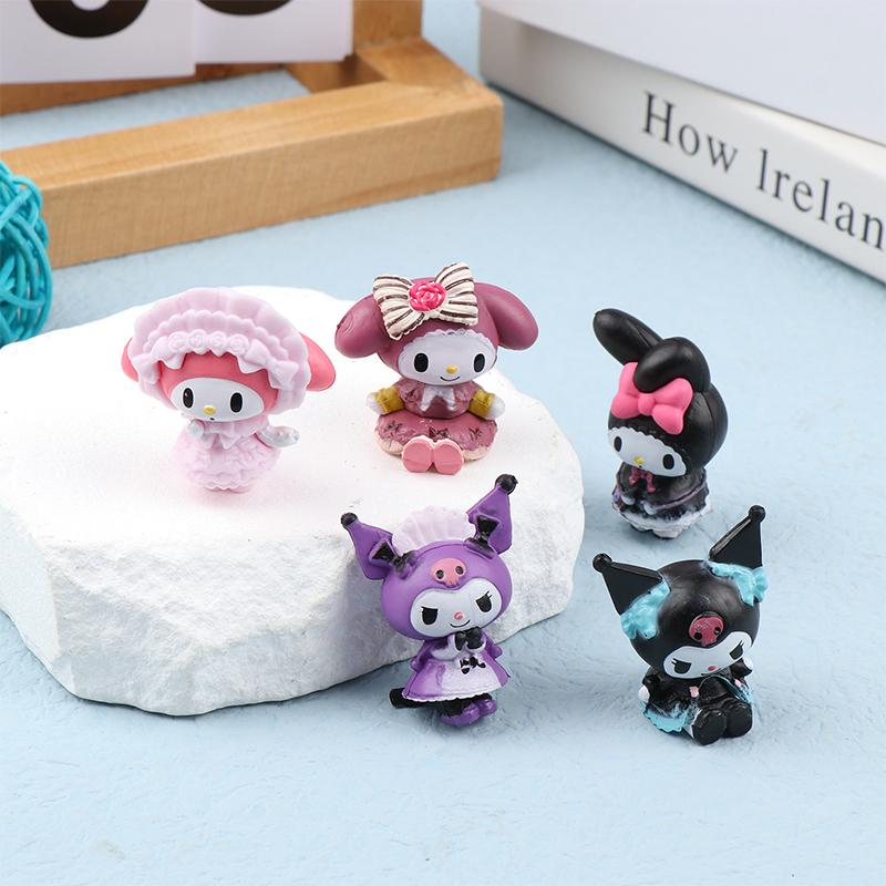 Kuromi Figure Hello Kitty Sanrio Cartoon My Melody Figurines Pvc Dolls Model Cake Decoration Ornaments