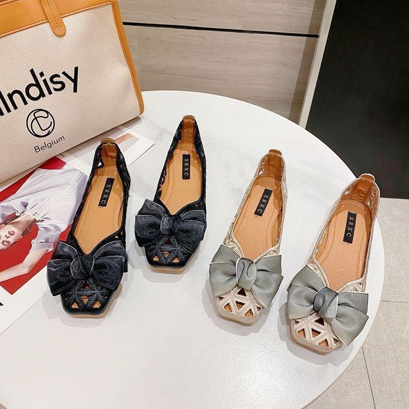 Sandals Women's 2025 Summer Women's Shoes Roman Style Embroidery Hollow Retro Square Head Flat  Shoes Breathable Hole Shoes