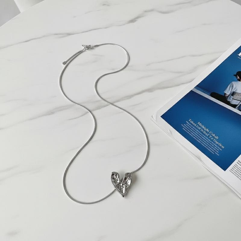 Summer Fashion Irregular Love Sweater Chain Adjustable Titanium Steel Snake Chain Long Sweater Chain Necklace Jewelry