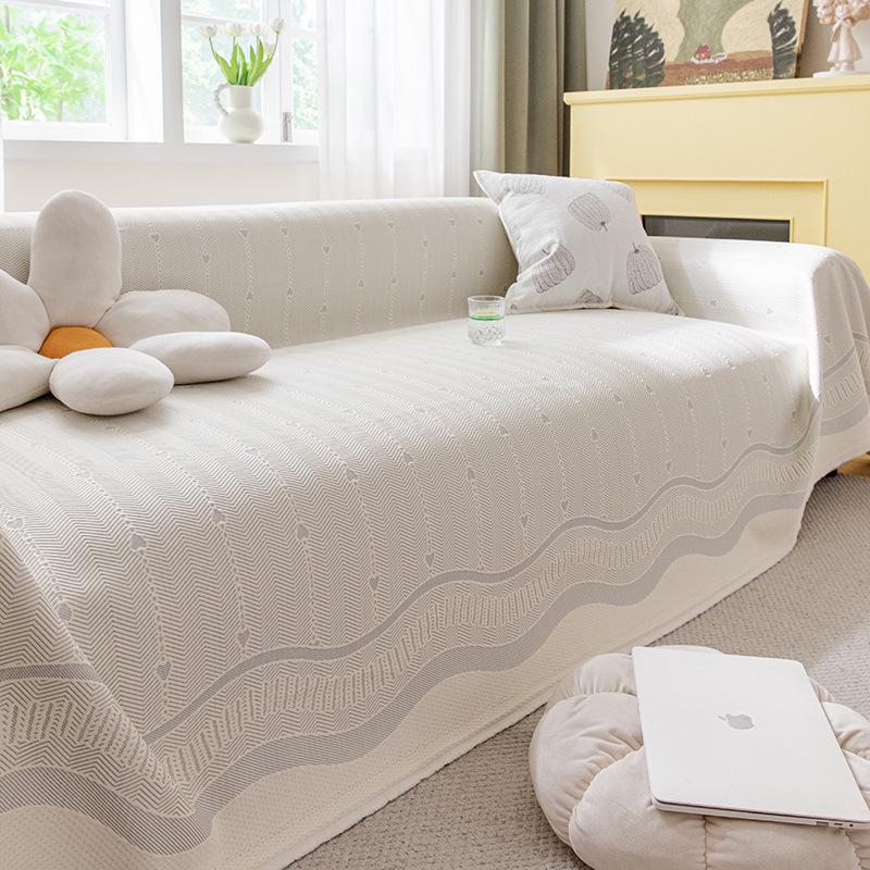 Ice Silk Summer Sofa Cover: Non-Slip, Cat Scratch Resistant, Full Coverage, Cooling Cushion for New Style Seats