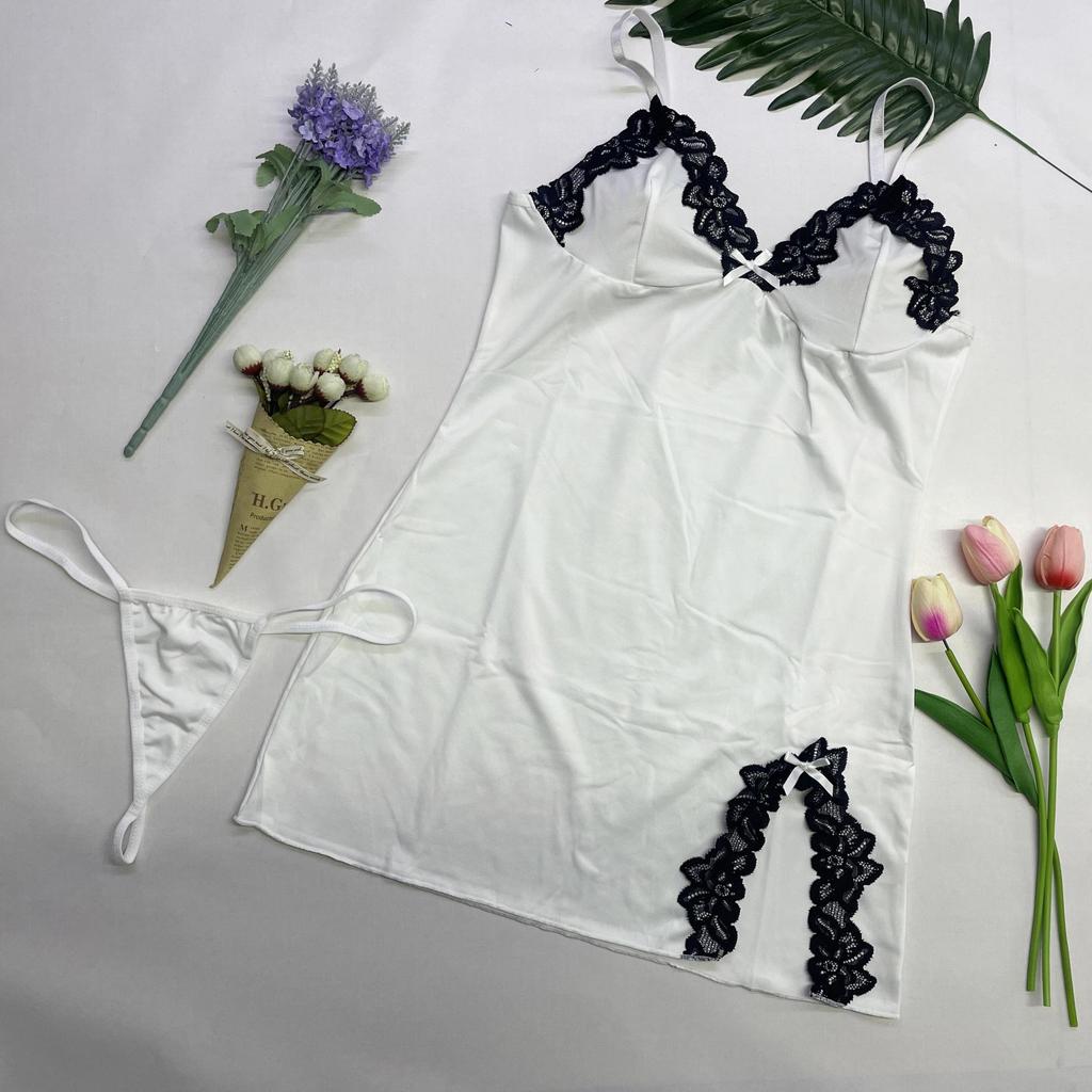 Luxurious Plus Size Lace Camisole Nightgown for Women