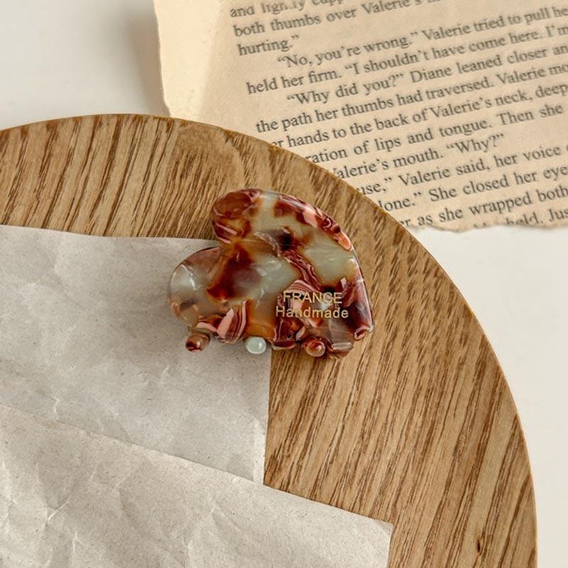 3.5cm Small Hair Claws Cute Acetate Heart Hair Clip Hairclaw For Girls Hairpins Children Women Hair Accessories Korean Hair Crabs