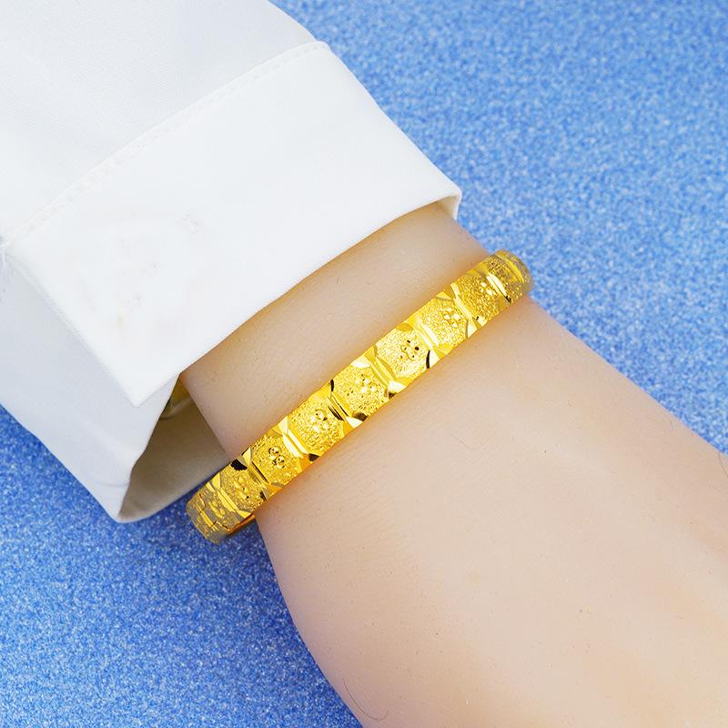 Gypsophila Buckle Women's High-end Bohemian Bracelet Accessories New Bracelet