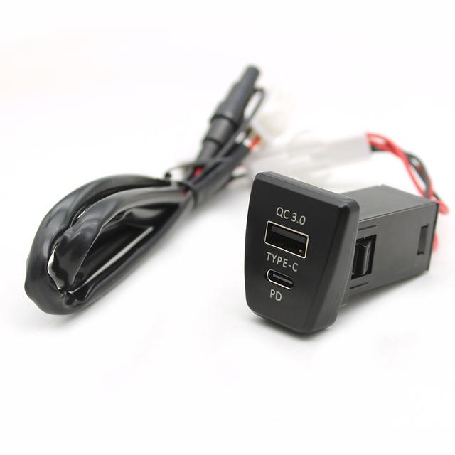 Car Charger USB Interface Socket Interior QC3.0 USB Fast Charger For Toyota Rav4 Accessories