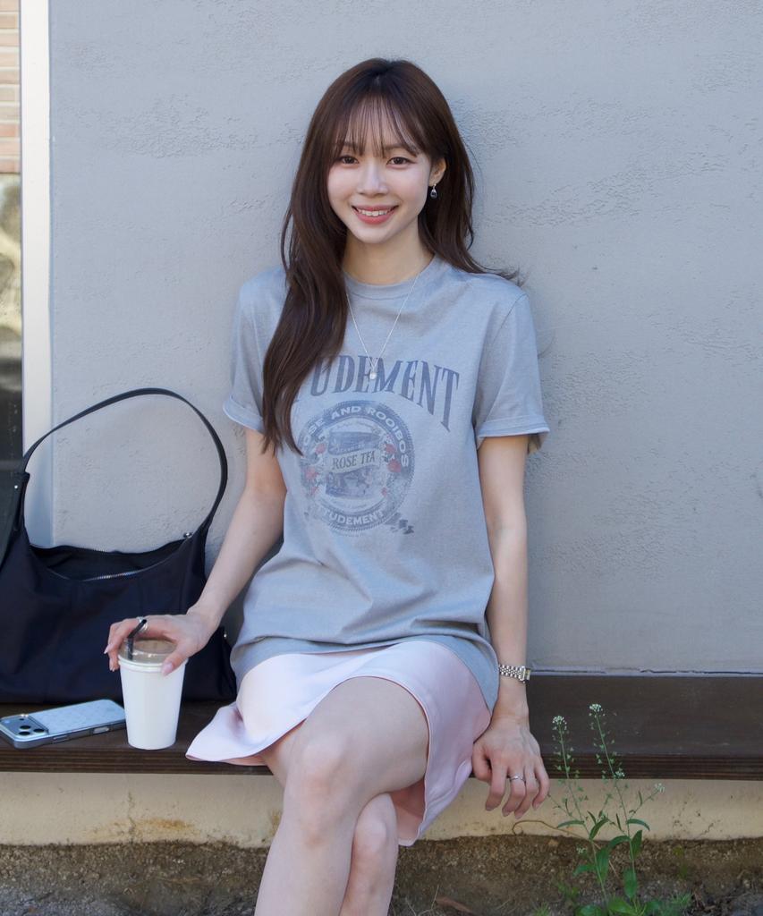 TTUDEMENT Tea Can Graphic T-Shirt_Light Gray