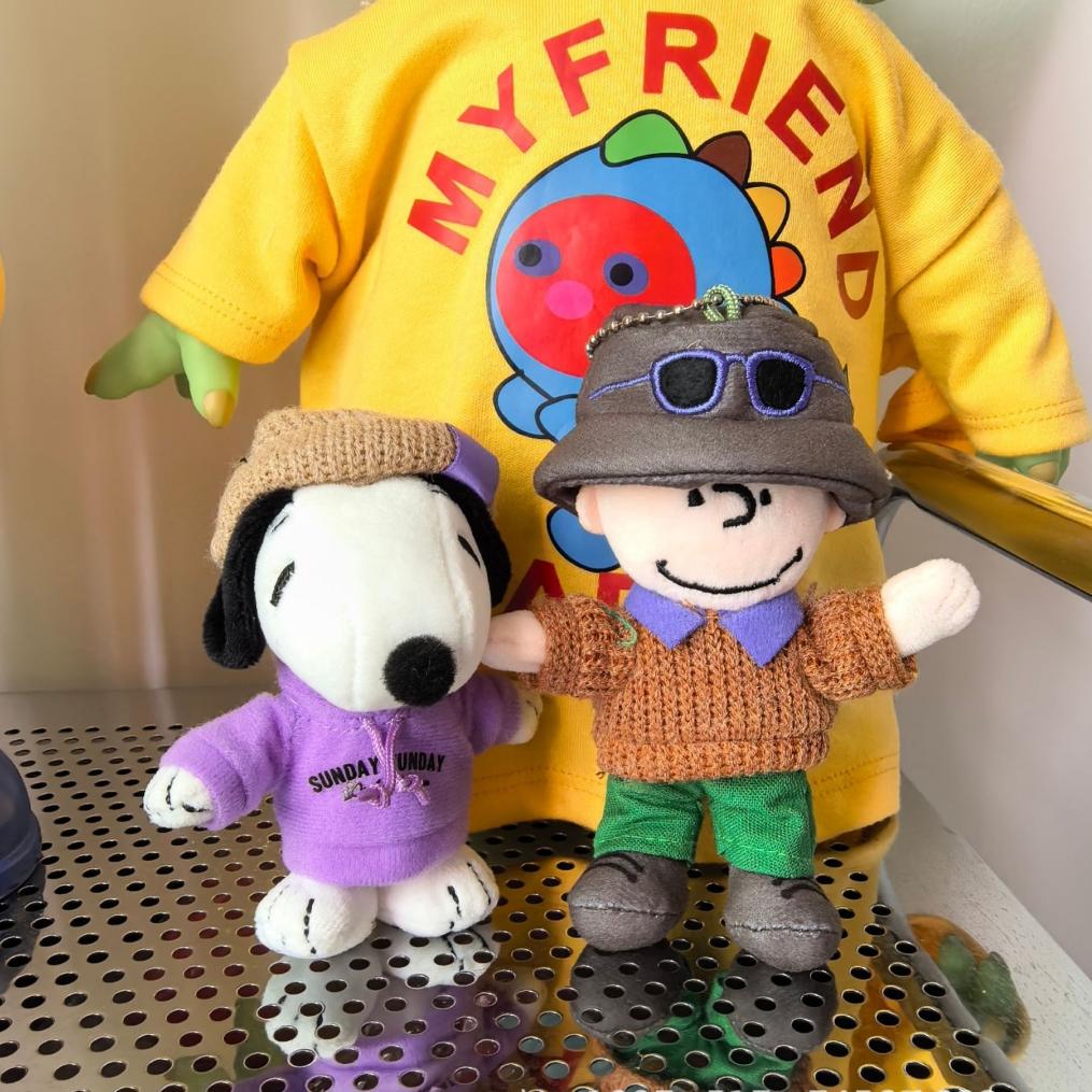 1piece 12cm high quality Cartoon Peanuts Snoopy Charlie plush pendant toys snoopy keychain toys
