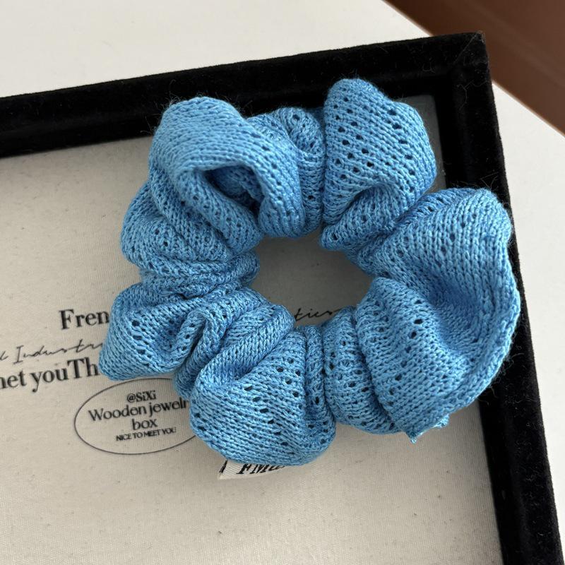 Korean Style Gentle Wool Knit Hollow Hair Tie - Versatile and Comfortable Ponytail Holder
