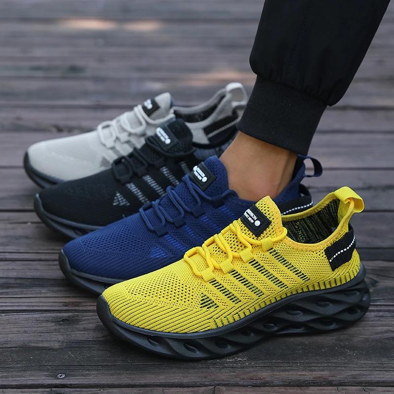Men Fashion Casual Sneakers Stylish Color Breathable Running Shoe Lightweight Nordic Walking Practical Personality Sneakers Men