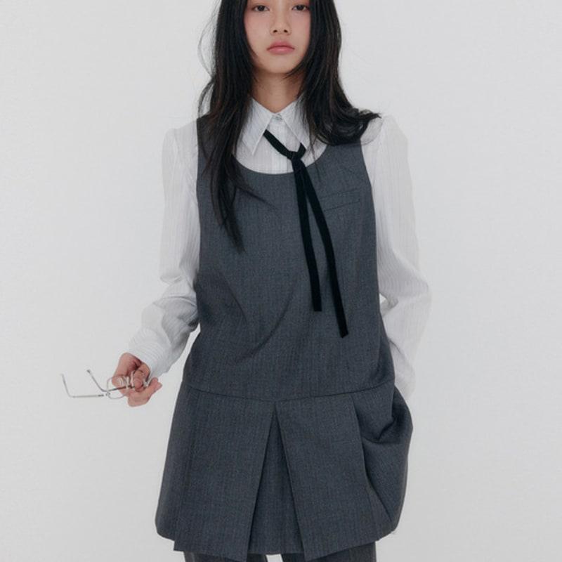 Zeezeezee Velvet Tie