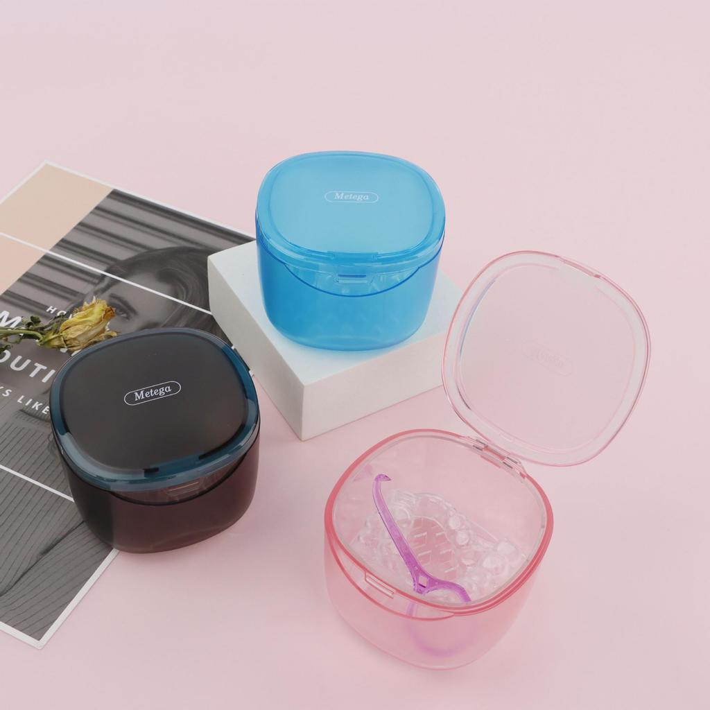 Portable Orthodontic Retainer & Denture Cleaning and Storage Box