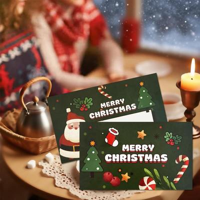 50 Pièces Motifs Père Noël et Arbre Cartes de Noël à Gratter Revêtement Opaque Étiquettes Cadeaux DIY Billets Récompense Vacances Billet de Tombola