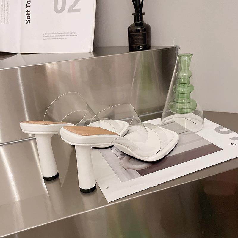 Transparent sandals women s head white word with high heels thick heel cool slippers 35 белый 3534₽