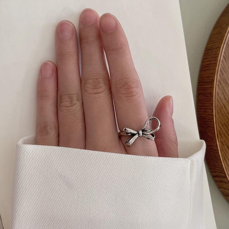 

Кольцо регулируемого размера из серебра 925 пробы: Не тускнеющий, Ретро, Нишевый дизайн для женщин Adjustable Open