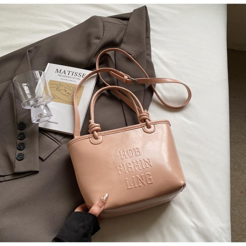Spring and Summer Popular Small Bags for Women's New Fashion Versatile Messenger Bags, High-end Portable Bucket Bags