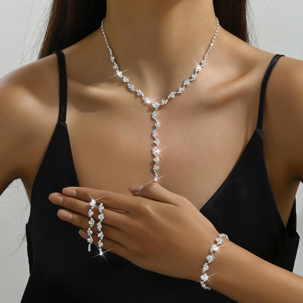 Fashionable Versatile Bridal Accessories - Necklace, Earrings, Bracelet, Jewelry Set, Formal Dress Chain Set