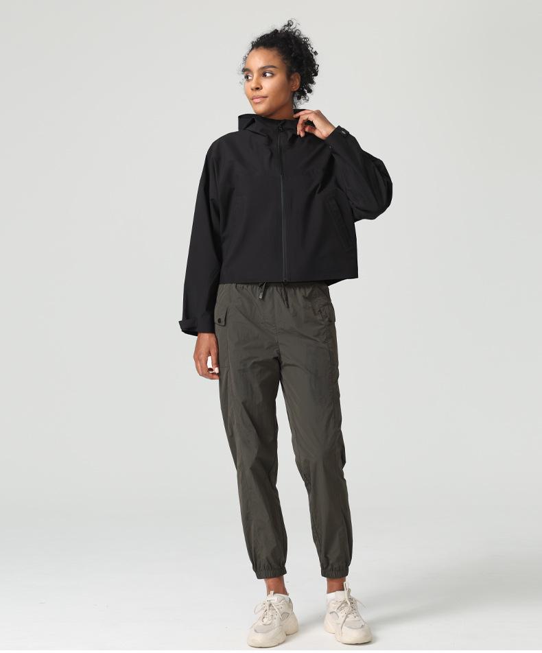 Convertible Women's Lightweight Windproof Yoga Jogger Pants with Drawstring for Hiking and Casual Wear